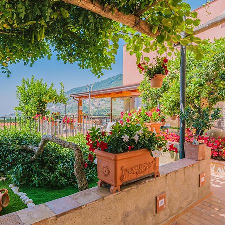 B&B Il Cortile Равелло Экстерьер фото